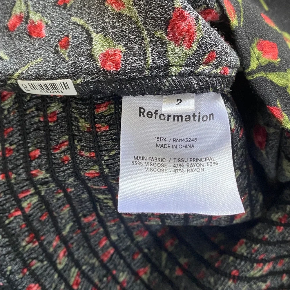 Reformation Reign Top Mina Size 2 Long Sleeve Floral Smocked Stretch - Picture 5 of 5